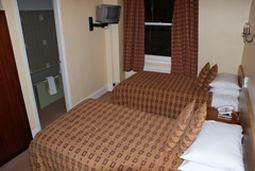Hotel The New England